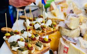 Naples: Street Food Tour with Local Guide