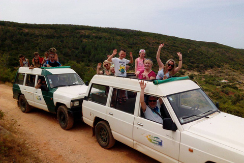 Depuis Albufeira : safari tout-terrain en 4x4 et dégustation de vins dans les vignobles