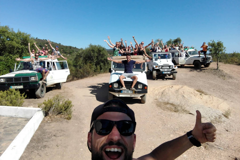 Depuis Albufeira : safari tout-terrain en 4x4 et dégustation de vins dans les vignobles