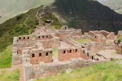 Cusco: mercado local de Pisac e excursão privada a Ollantaytambo