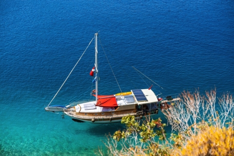 Kas: excursion en bateau sur la plage de Limanagzi et d'île en île avec déjeunerKas: excursion en bateau sur la plage de Limanagzi et les îles avec déjeuner