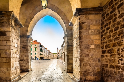 Dubrovnik: juego de ciudad de aventuras medievalesDubrovnik: juego de exploración de aventura medieval de viaje en el tiempo