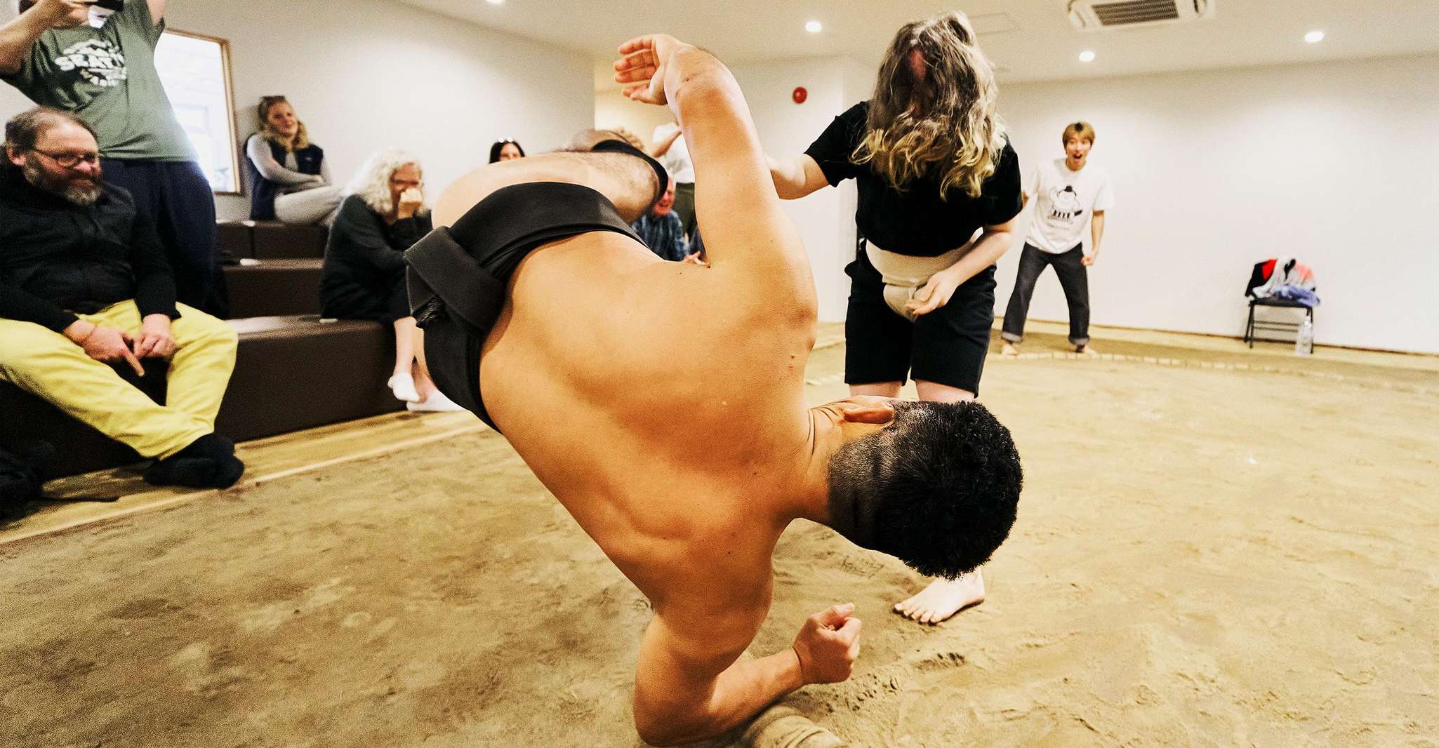 Osaka: Sumo Experience with Live Show & Audience Challenge photo 9