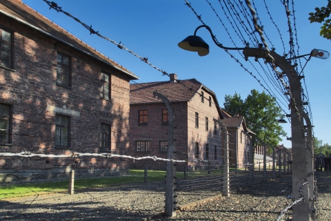 Krakau: dagtrip Auschwitz-Birkenau en Wieliczka-zoutmijnOntmoetingspunt