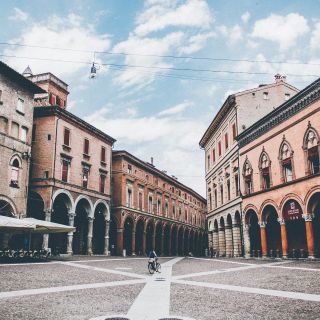 Da Milano: gita giornaliera privata a Parma e Bologna