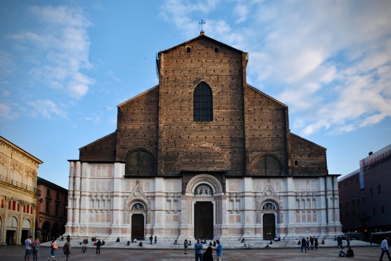 De Milan: excursion privée d'une journée à Parme et Bologne