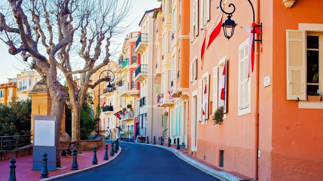 Visit Monaco Old Town Highlights Self-Guided Scavenger Hunt & Tour in Menton, France