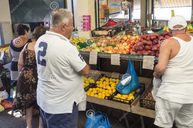 Corfu: Griekse kookcursus en maaltijd bij een lokaal familiehuisKookcursus en maaltijd bij een lokaal familiehuis - Hoteltransfer