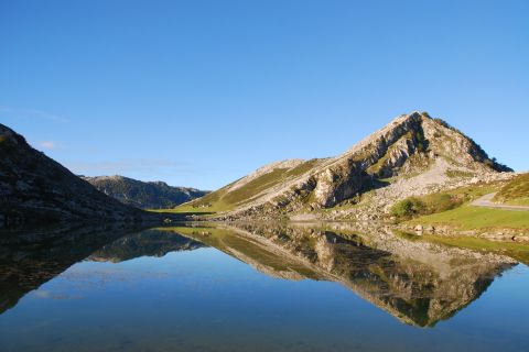Desde Oviedo: lagos de Covadonga y Cangas de Onís