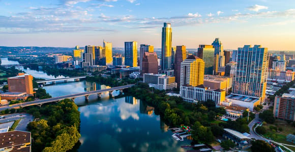 Tagestour von Austin nach San Antonio: Alamo-Tour & Bootsfahrt