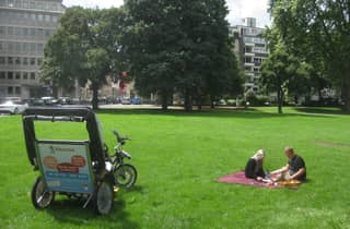 Köln: Rikscha-Sightseeing-Tour mit Picknick-Mittagessen, 2 Pers.