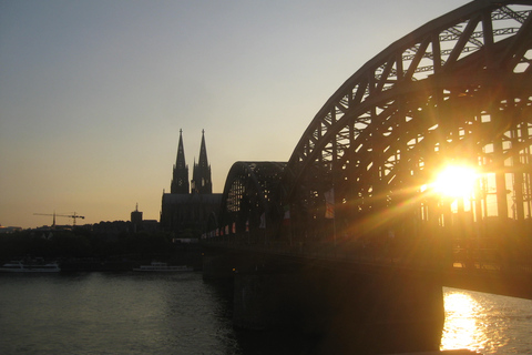 Cologne: visite guidée en pousse-pousse avec pique-nique