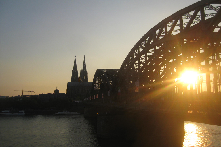 Cologne: visite guidée en pousse-pousse avec pique-nique