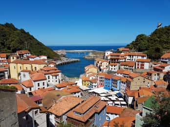 From Gijón: Luarca, Cudillero and Avilés Day Trip