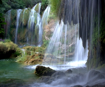 De Zadar: Viagem de 1 dia ao Parque Nacional de Krka e às cascatas