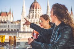 Budapeste: Cruzeiro Turístico com Drinque de Boas-Vindas