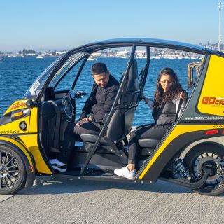 San Diego: Point Loma Electric GoCar Rental Tour