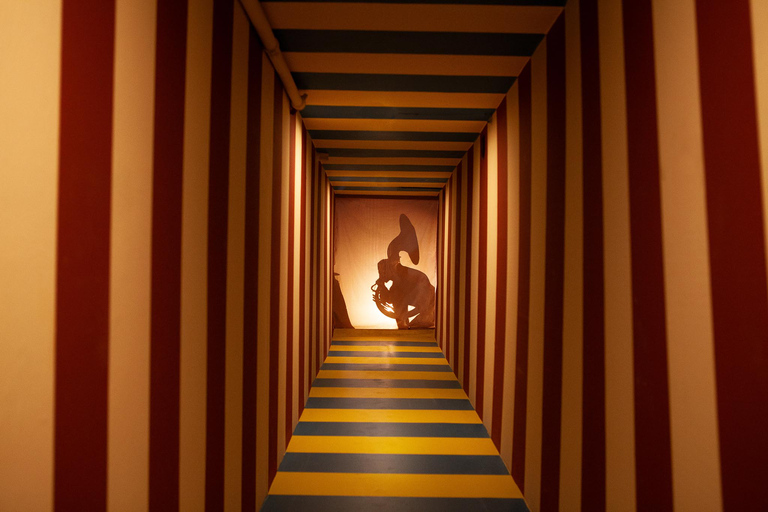 Surrealistic Art Maze in Tilburg Weekday ticket for Doloris Meta Maze