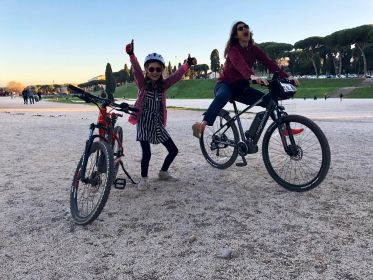 Roma: Appian Way E-Bike-tur med piknik og katakomber som tilvalg