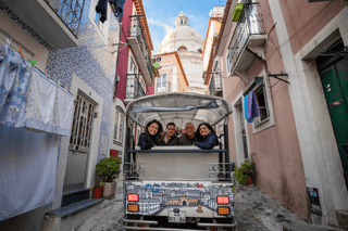 Lisbon: Private Guided Tuk-Tuk Tour