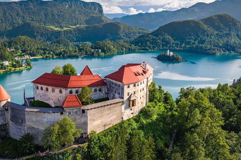 Ljubljana: Postojna Cave, Predjama Castle & Lake Bled Visit
