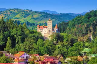 Von Bukarest aus: Dracula Schloss, Peles & Brasov Tagestour