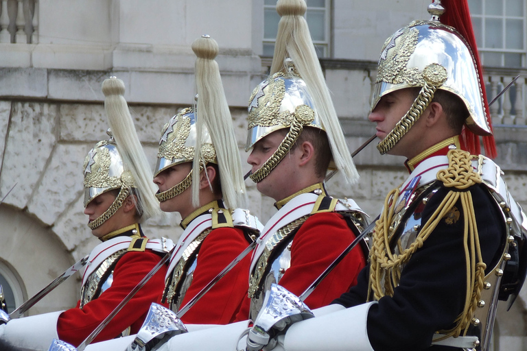 Londen en Windsor: rondleiding door de hele dag door koninklijke locatiesLonden &amp; Windsor: Royal Sites: dagvullende tour met gids