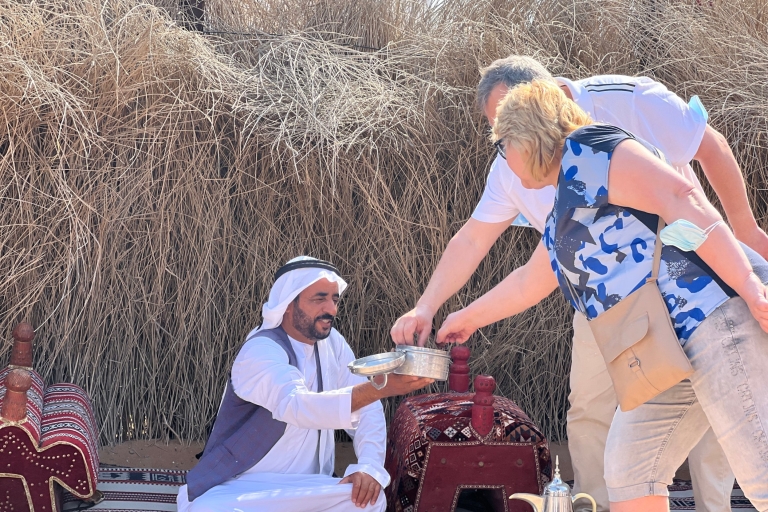Dubái: recorrido a pie con zocos, museos y comida callejera