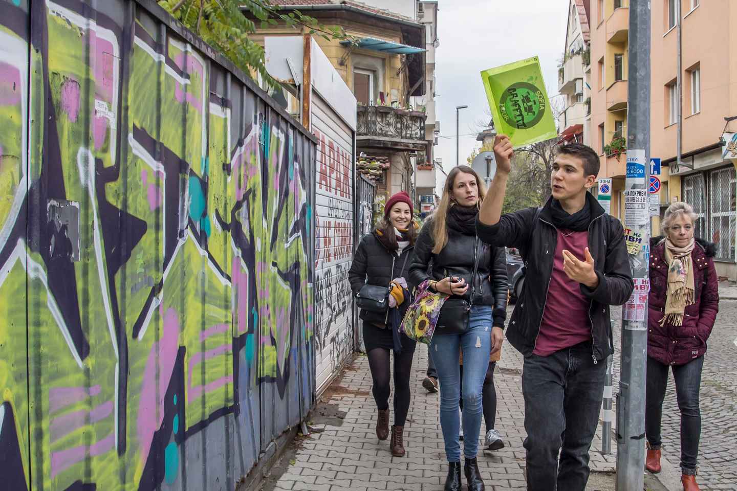 Sofia: Guided Street Art & Stunning Graffiti Walking Tour