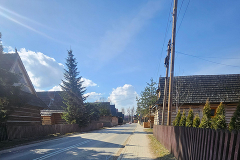 Zakopane: Tatra Mountains Tour with Tank Paintball & Cheese