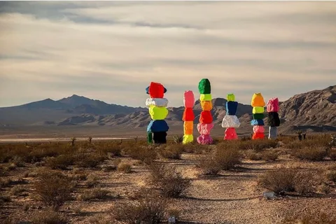 Las Vegas: viaggio in auto privato delle 7 montagne magiche e dei cartelli di Las Vegas