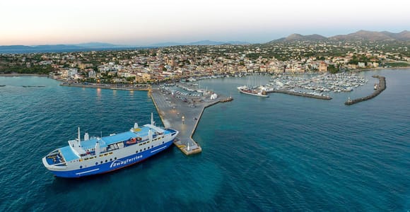 Athen: Fährenticket zur/von der Insel Aegina