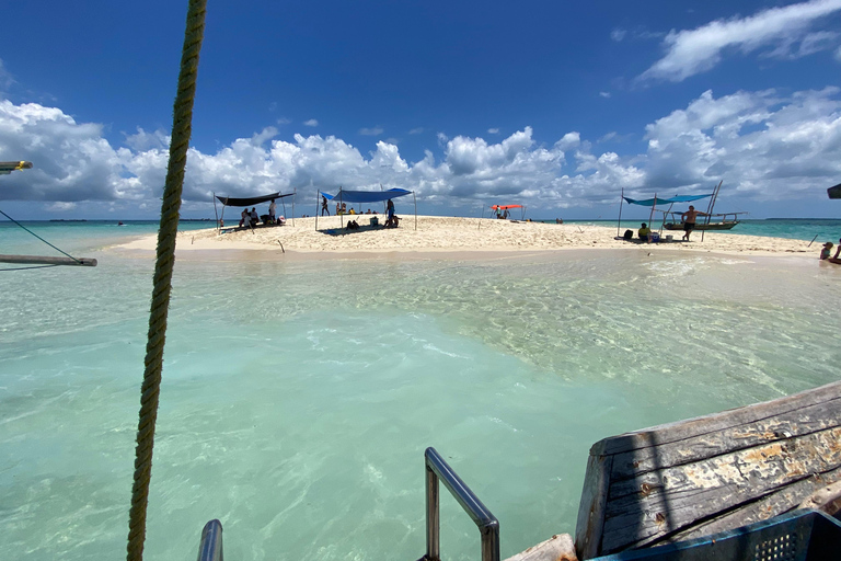 Sansibar: Safari Blue Tagesausflug mit Schnorcheln und Mittagessen