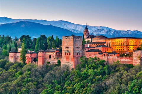 De Sevilha: Viagem de um dia para Granada com entrada para a AlhambraPasseio por Albaicin e mirante para Alhambra e Sierra Nevada