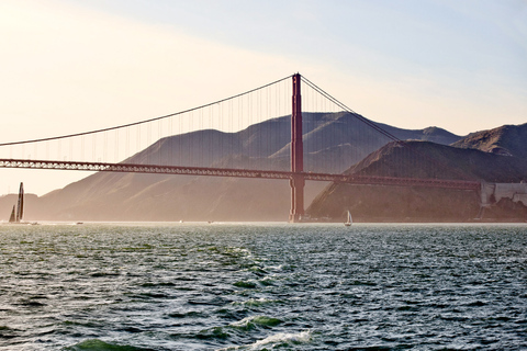 SF: tour con paradas libres de 1 día y crucero por la bahía Golden GateSan Francisco: Crucero por la Bahía Golden Gate y Autobús Hop-On Hop-Off