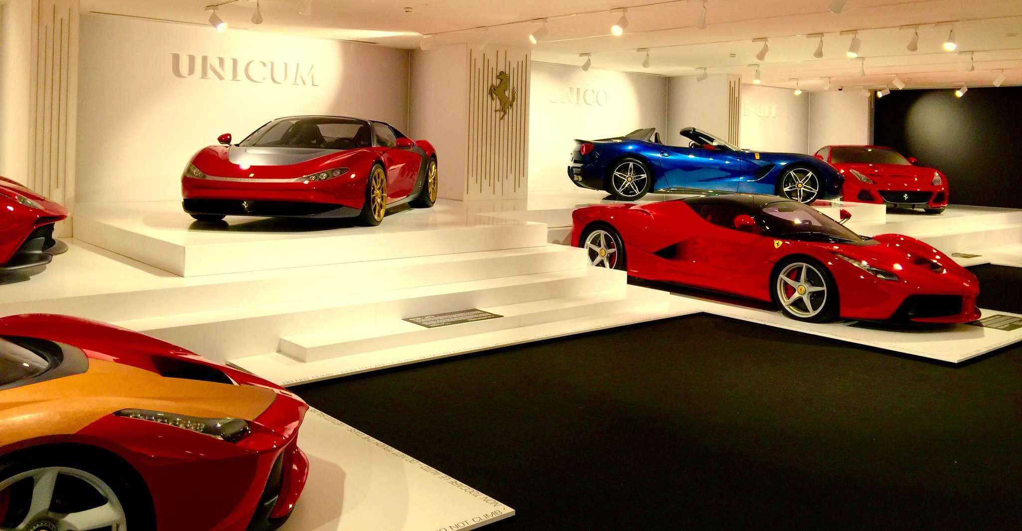 Maranello, Ferrari Museum Eintrittskarte - Hizvo