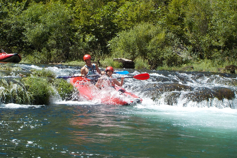 Zadar : Safari guidé en kayak sur la rivière Zrmanja et les chutes d&#039;eauRivière Zrmanja : visite guidée en kayak et chutes d&#039;eau