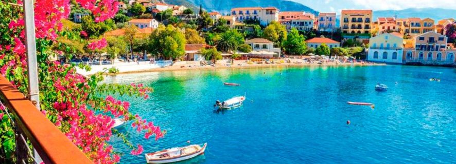 Kefalonia: Island Highlights Bus and Boat Tour with Lunch