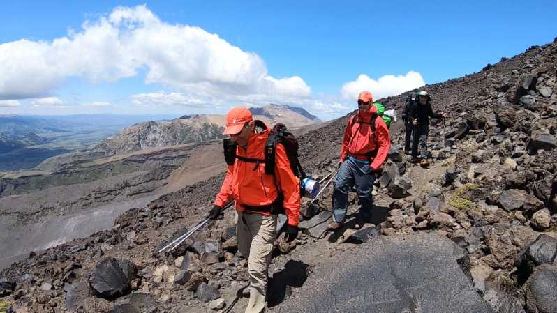 Da Pucón: salita guidata al vulcano Lanín