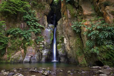 São Miguel West: Full-Day Van Tour with Lunch