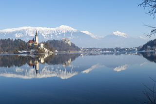 From Zagreb: Postojna Cave, Lake Bled, Ljubljana Day Trip