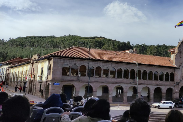 Cusco: Tour panoramico della città a bordo di un bus scoperto