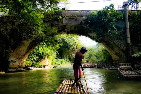 Montego Bay: Bamboo Raft Cruise on the Great River