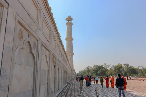 3 jours - Circuit du Triangle d'Or Delhi Agra Jaipur au départ de DelhiVisite guidée avec voiture, chauffeur, guide et hébergement 5 étoiles