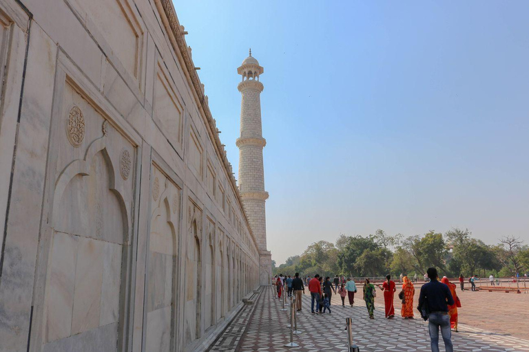 3 jours - Circuit du Triangle d'Or Delhi Agra Jaipur au départ de DelhiVisite guidée avec voiture, chauffeur, guide et hébergement 5 étoiles