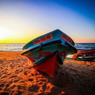 From Colombo: Negombo Beaches 5-Day Break & Catamaran