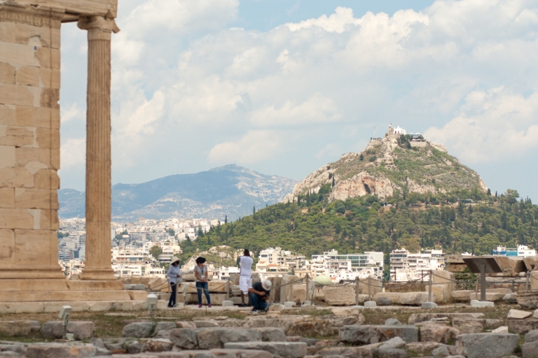 Ateny: Wycieczka po mieście z prywatnym kierowcąOdbiór z portu rejsowego w Pireusie