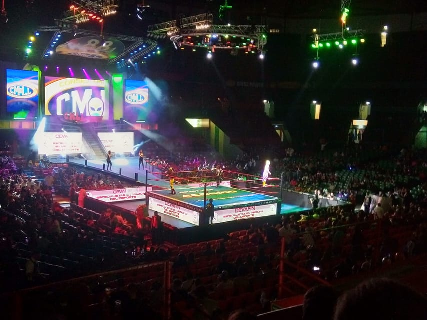 2023 Lucha libre (Mexican wrestling) (private tour)