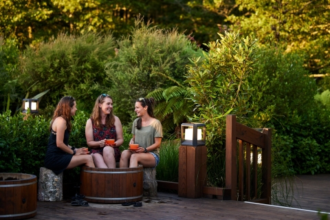 Rotorua: bañeras de hidromasaje Secret SpotBañera de hidromasaje para 1 adulto