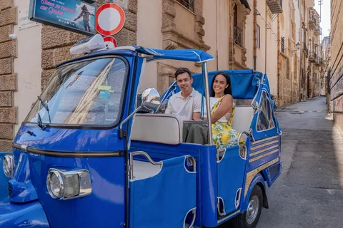 Private Photographer Shooting + Sightseeing & Tasting Tour